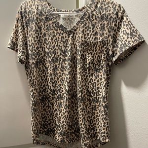 Women’s leopard T-shirt